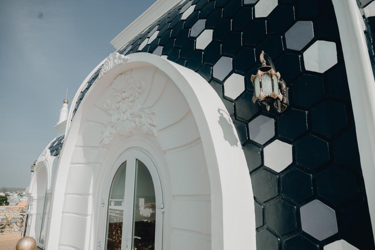 Paris Hotel Binh Thuan Tuy Phong Exterior foto